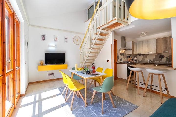 Sea Pine Retreat Apartment with Balcony, Wi-Fi, and Air Conditioning in Arboriamar, Sorso