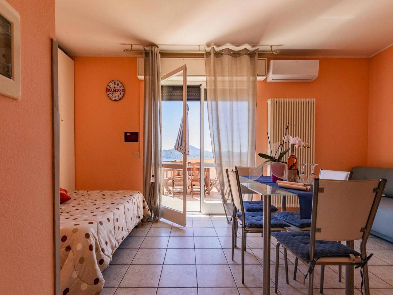 Ganze Wohnung, Residence Casa & Vela mit Privatstand in Oggebbio in Oggebbio, Oggebbio Gemeinde