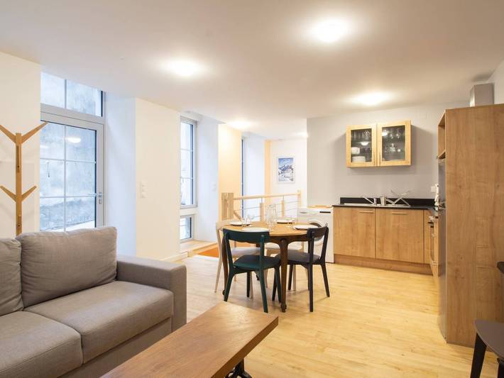 Gîte pour 9 personnes dans Office de Tourisme de Cauterets