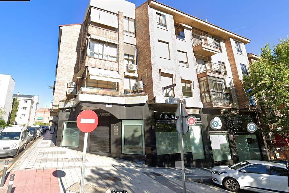 Entire apartment, Mountain house in Majadahonda, Madrid Province