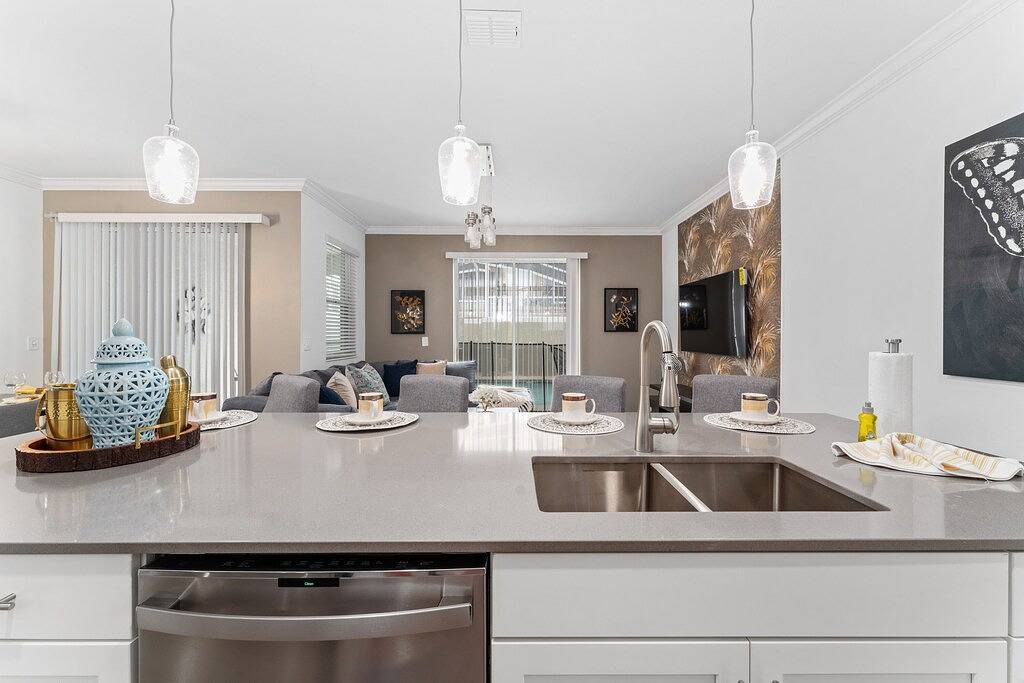 4Br Townhome Near Disney | Sleeps 12 | Private Pool | 289 in Davenport (FL), Zentral Florida