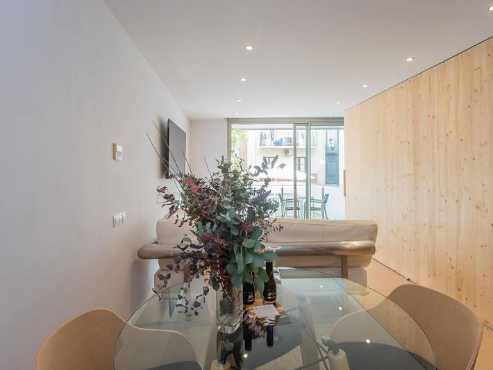 Ganze Ferienwohnung, Ferienwohnung für 3 Personen mit Terrasse in Barcelona Zentrum, Barcelona
