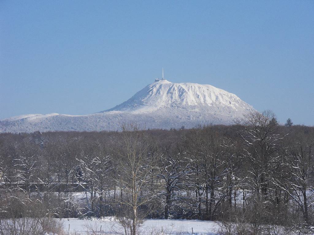 Gîte au cœur des Volcans d'Auvergne Chambois in Mazaye, Parc naturel régional des Volcans d'Auvergne