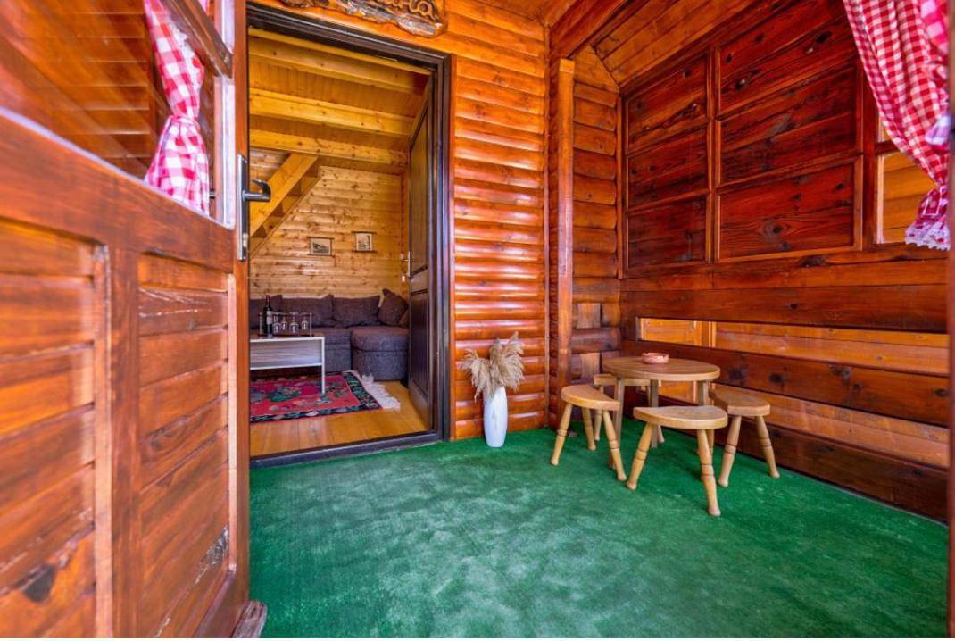 One-Bedroom Chalet in Cajetina, Serbia Centralna