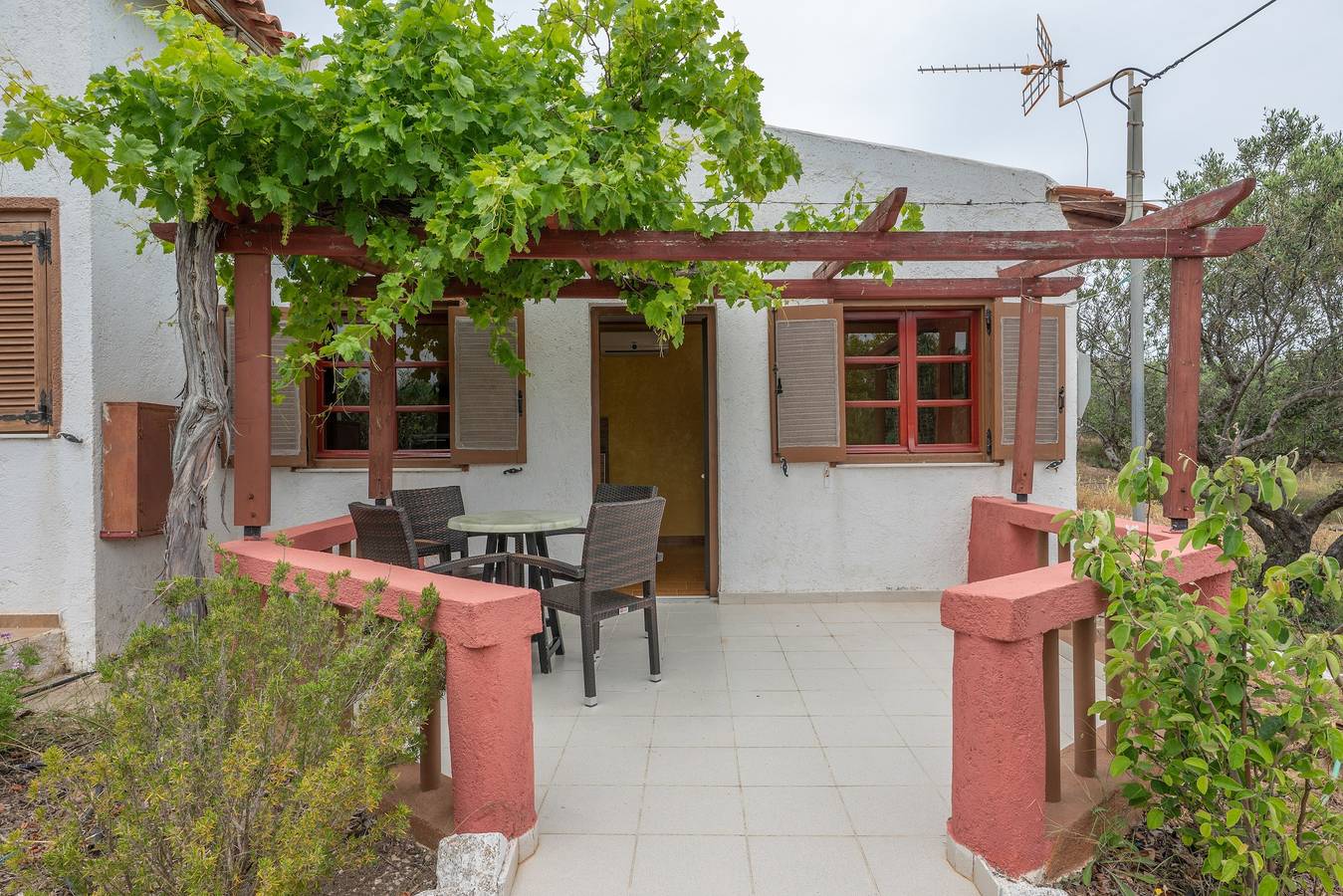 Ganzes Studio, Apartment 'Sunrise' mit Bergblick, Wlan und Klimaanlage in Vai Strand, Lasithi