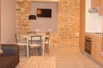 Gîte pour 3 personnes, animaux acceptés dans Rue Typique De Sarlat Sarlat La Caneda
