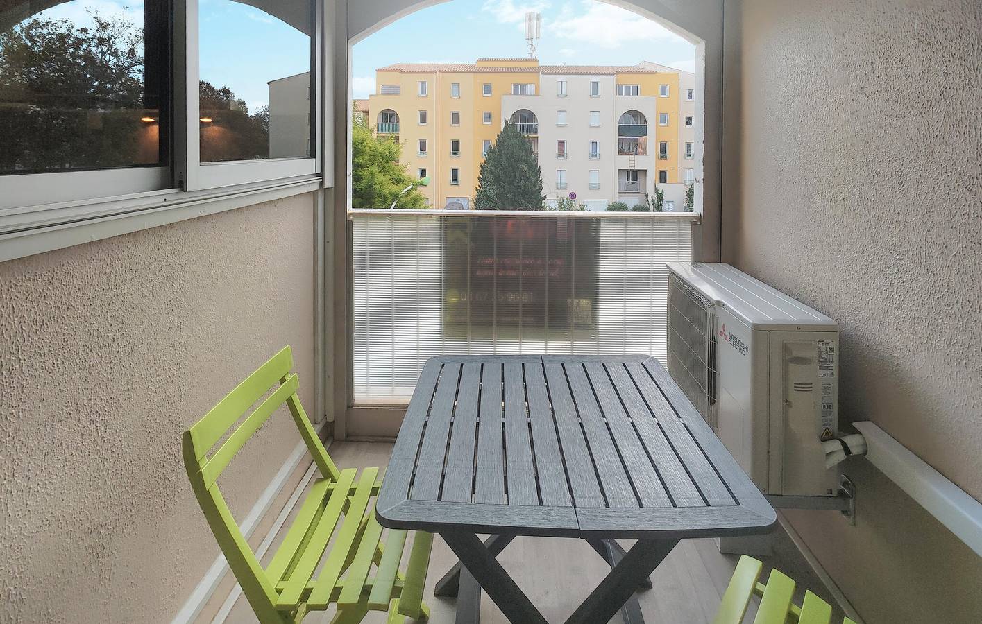 Entire holiday apartment, Cozy Apartment near Cap d'Agde Center with Parking in Cap d'Agde, Agde