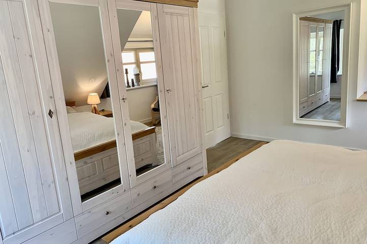 Großzügiges Ferienhaus in ruhiger Waldlage - Urlaub auf dem Lande in Wietmarschen, Landkreis Grafschaft Bentheim