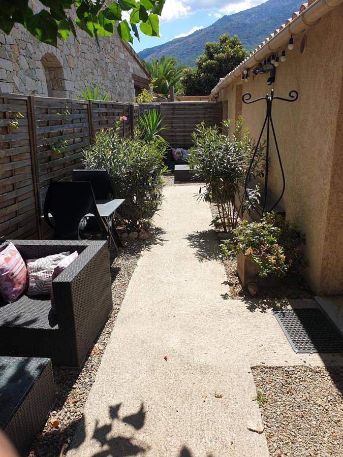 Double Room with Private Bathroom in Corte, Regionaler Naturpark Korsika