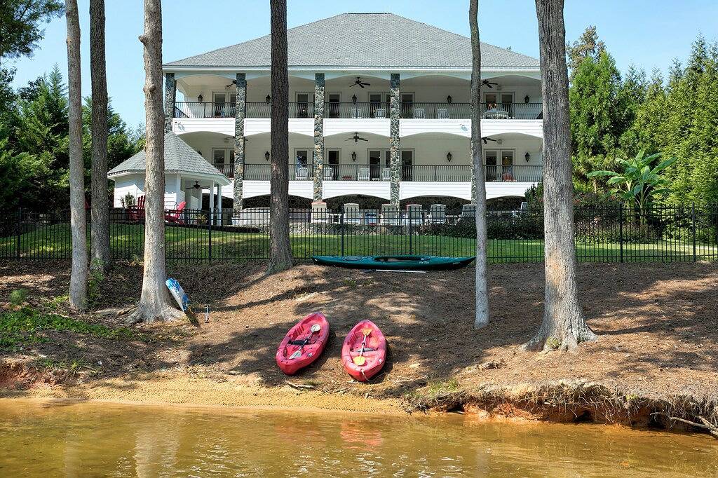Gönnen Sie Ihrer Familie das Beste von Lkg ... in Lake Gaston