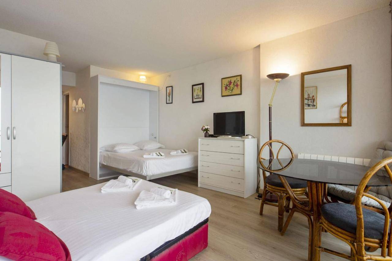 Appartement entier, Studio Croskey - Welkeys in Le Phare (Biarritz), Biarritz