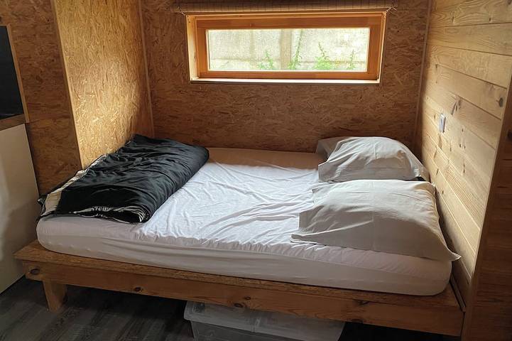 Ecolodge de la Lys à Fiefs (62) - Cabane en bois pour 4 personnes à petit prix. in Fief, Région d'Arras