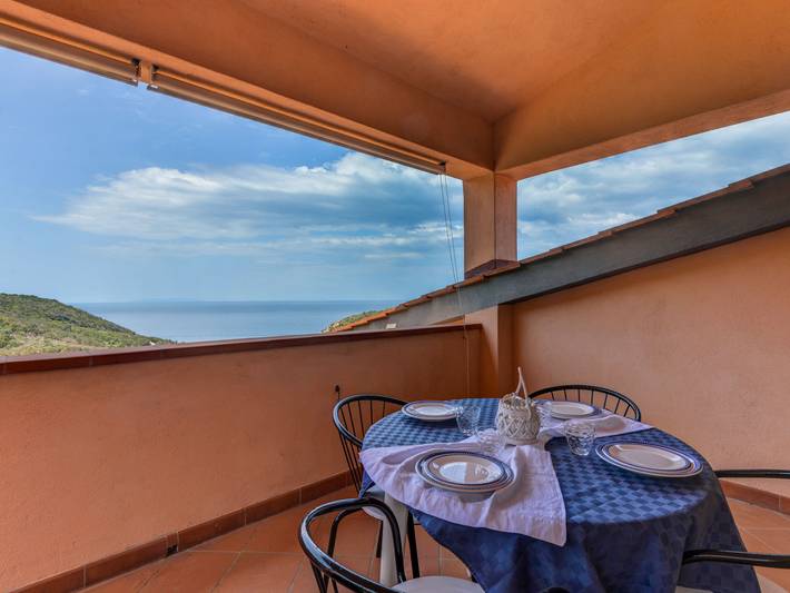 Appartamento per 4 persone, con Terrazza e Giardino a Rio nell'Elba