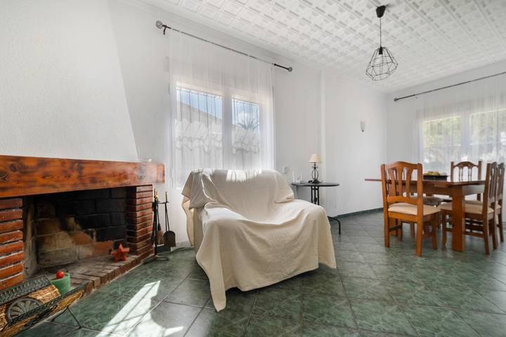 Chalet in Punta Prima with sea views, Wi-Fi, and air conditioning in Punta Prima (Alicante), Orihuela