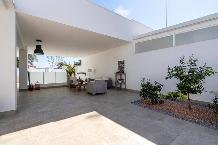 Villa pour 8 personnes, avec terrasse à Bari - 2