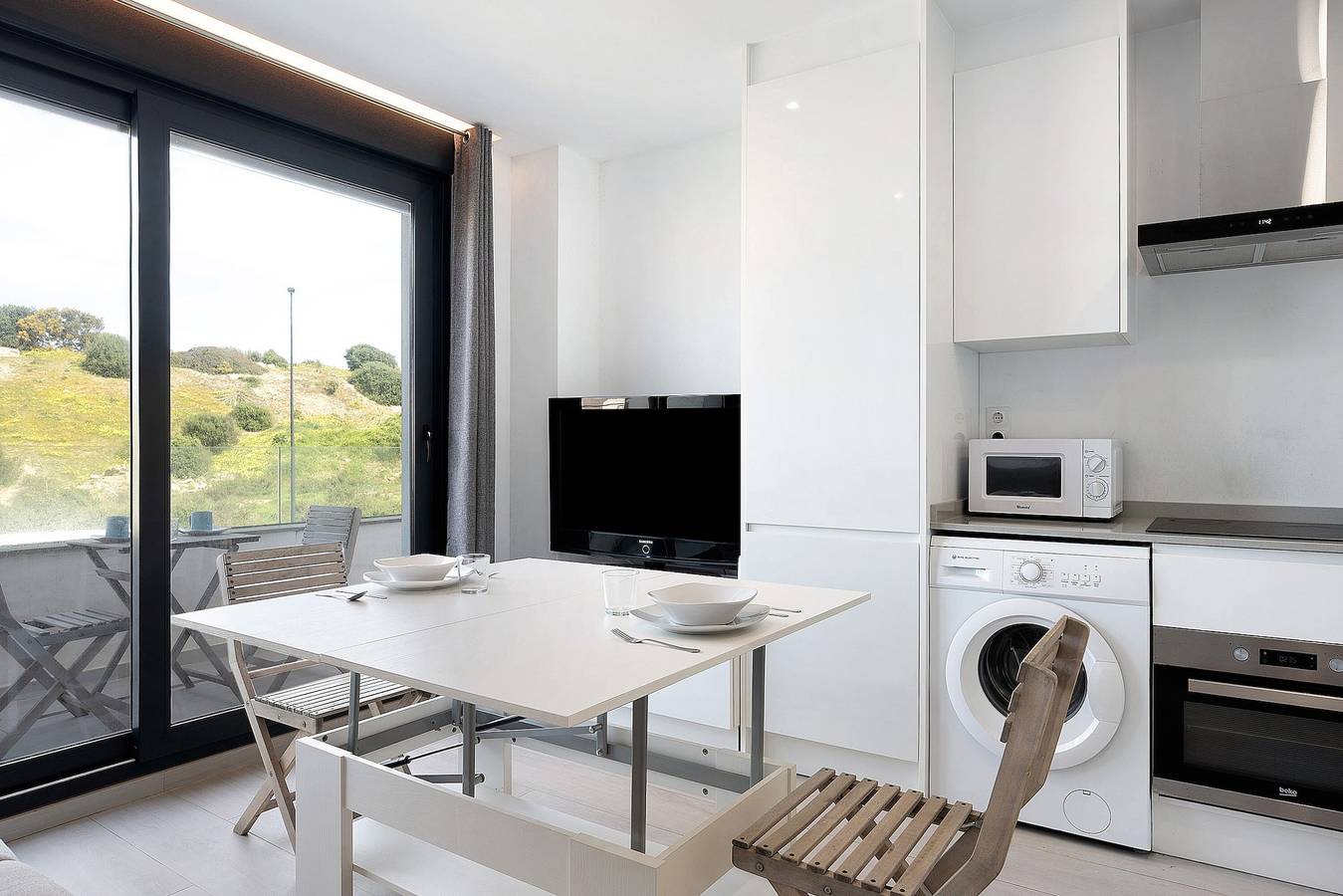 Apartamento entero, Apartamento 'Kitesurf Y Alojamiento' con vistas al mar, Wi-Fi y aire acondicionado in Playa de Los Lances, Tarifa