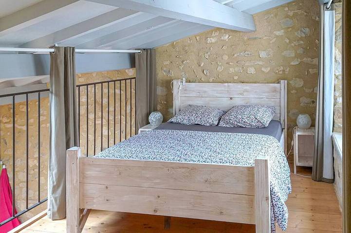 Location de vacances pour 10 personnes, avec terrasse et jardin à Gras - 3