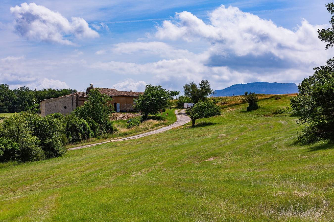 Holiday Home "Ô Fil De La Source" with Mountain View and Private Garden in La Roche-sur-Grane, Die region