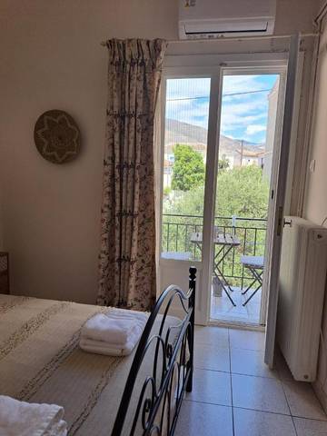 Gîte pour 2 personnes, avec jardin à Galaxidi