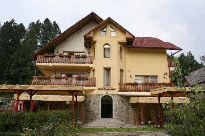 Maison d’hôte pour 2 personnes, avec vue sur le lac ainsi que jardin et vue