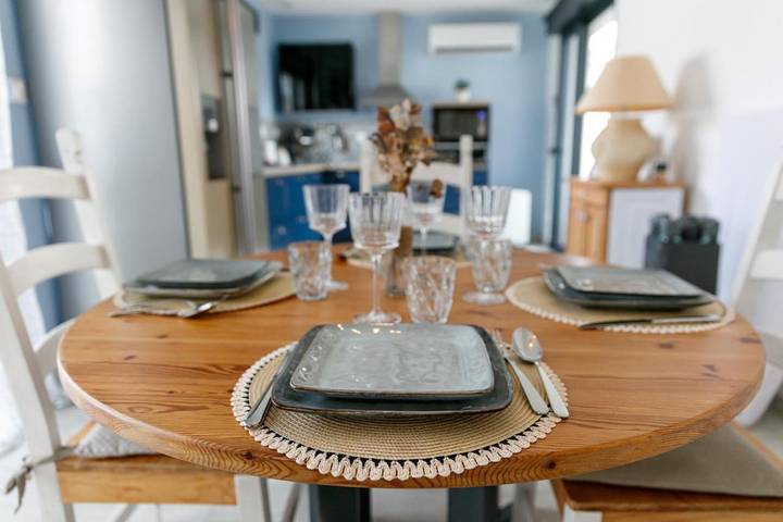 Location de vacances pour 4 personnes, avec terrasse dans Plage des Nonnes - 4