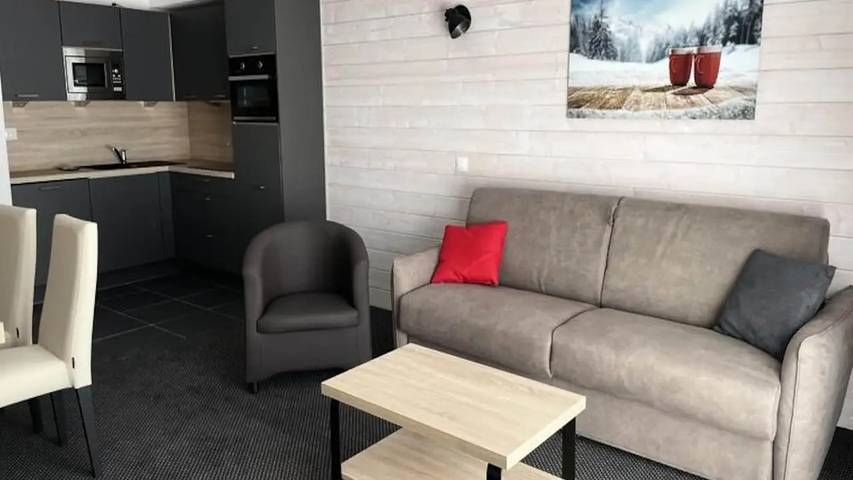 Ferienwohnung für 7 Personen, mit Balkon und Pool - 1