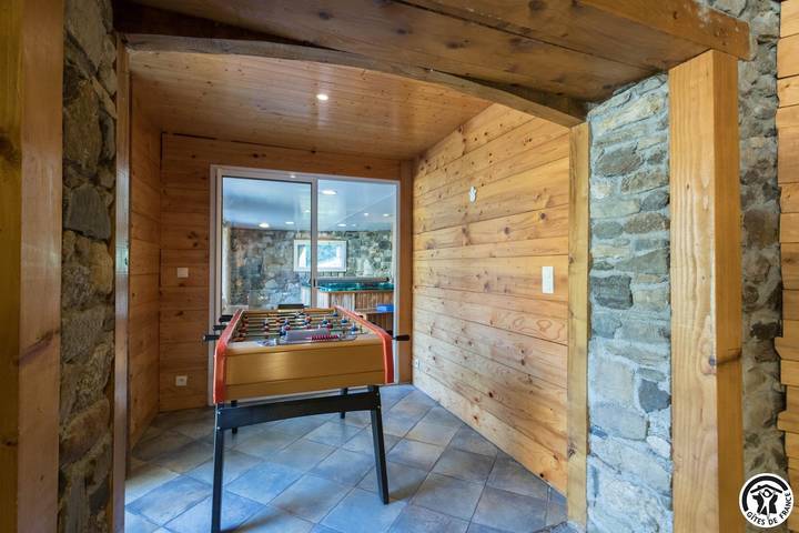 Casa de huéspedes para 15 personas, con Balcón/Terraza y Jacuzzi además de Terraza y Jardín en el Valle de Aran - 3