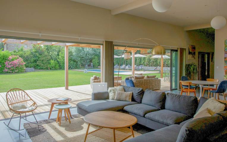 Location de vacances pour 8 personnes, avec terrasse et jardin, animaux acceptés à Paradou - 2