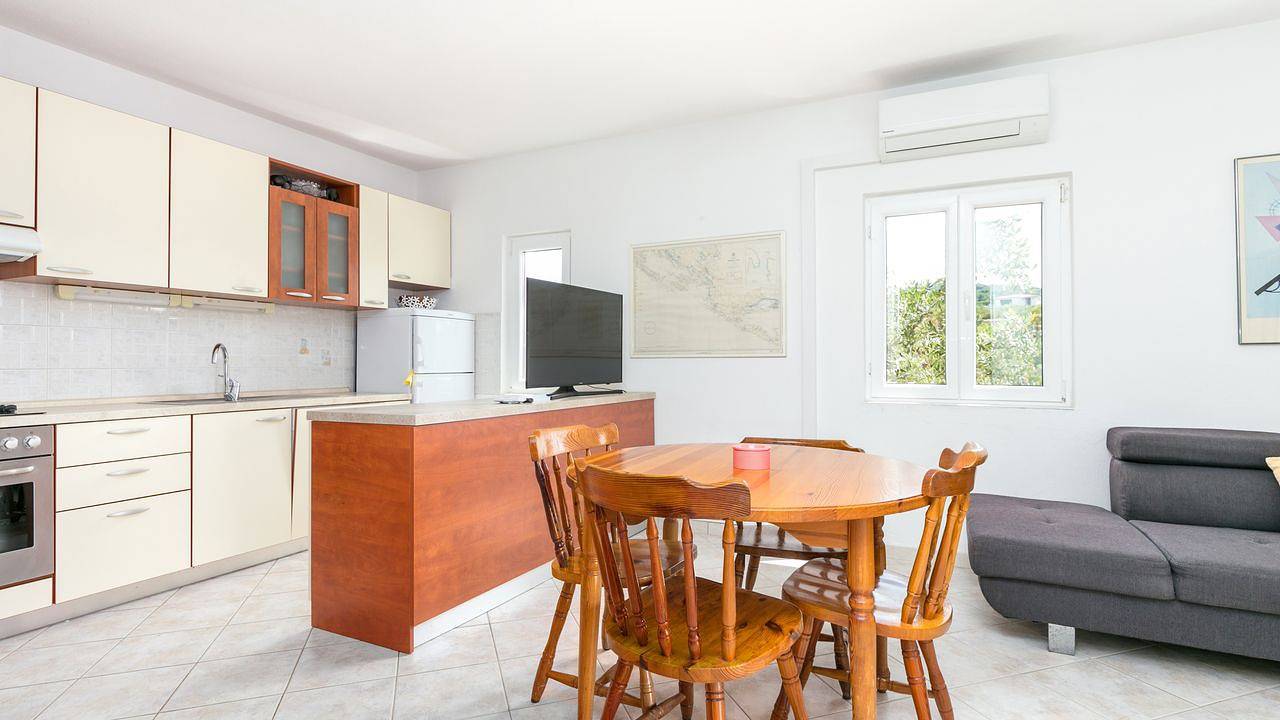 Ganze Ferienwohnung, Ferienwohnung für 5 Personen (48 m²) in Nečujam in Necujam, Solta