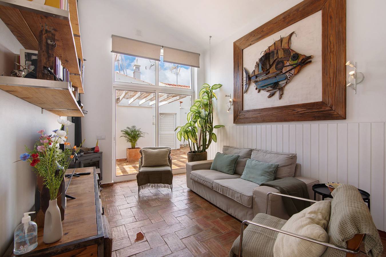 Casa de vacaciones 'Casa Do Limoeiro' con jardín privado, Wi-Fi y aire acondicionado in Vila Nova de Cacela, Ria Formosa