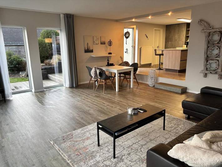 Gîte pour 2 personnes, avec vue et jardin dans Selters