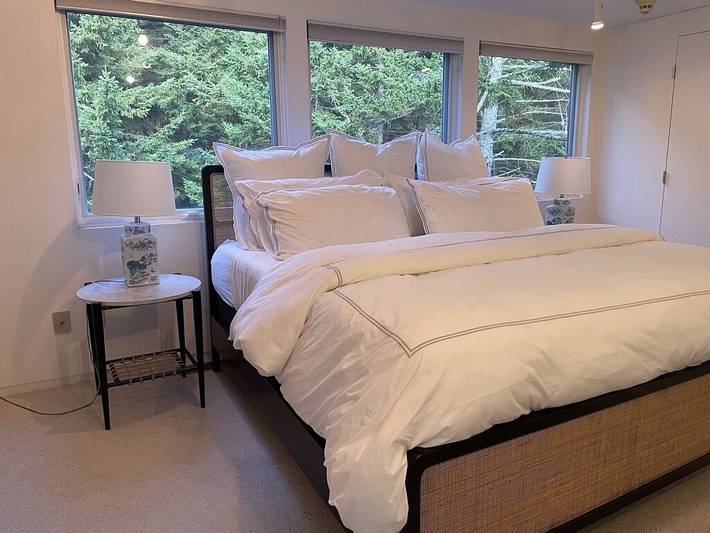 Vacation rental for 9 people, with yard in Warren