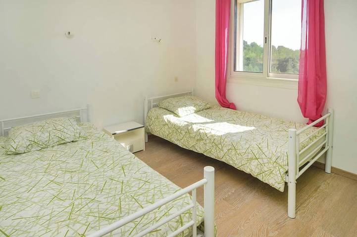 Gîte pour 6 personnes, avec balcon à Port-de-Bouc - 4