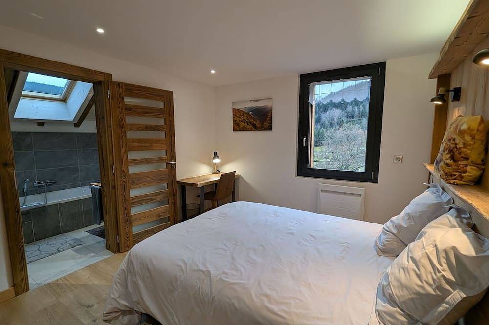 Gîte 4 étoiles avec sauna et terrasses pour 14 pers. in Ventron, Parc naturel régional des Ballons des Vosges