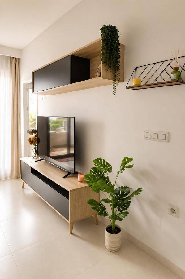 Holiday apartment for 4 people, with balcony and pool as well as children pool - 1
