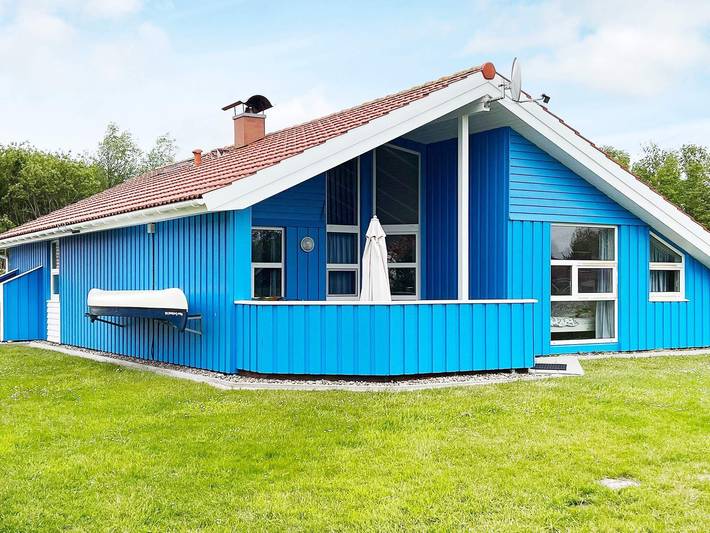 Ferienhaus für 12 Personen, mit Terrasse und Garten in Otterndorf