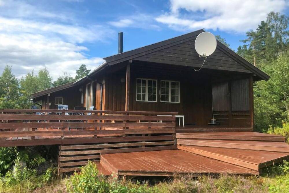 Trefall by Interhome in Hardangerfjord