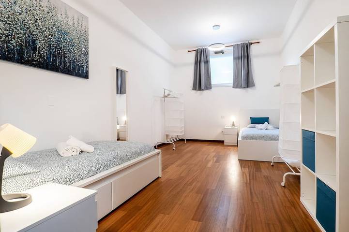Rosa Bianca - 5 minuti dal Centro con Giardino e Parcheggio Privato in Perugia, Perugia e dintorni