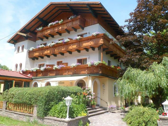 Ferienhaus für 2 Personen, mit Balkon und Terrasse sowie Garten und Sauna in Grünau im Almtal