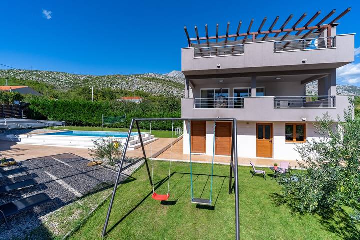 Villa Jelena private pool no-Chlorine system,Sauna in Naklice, Split-Dalmatien