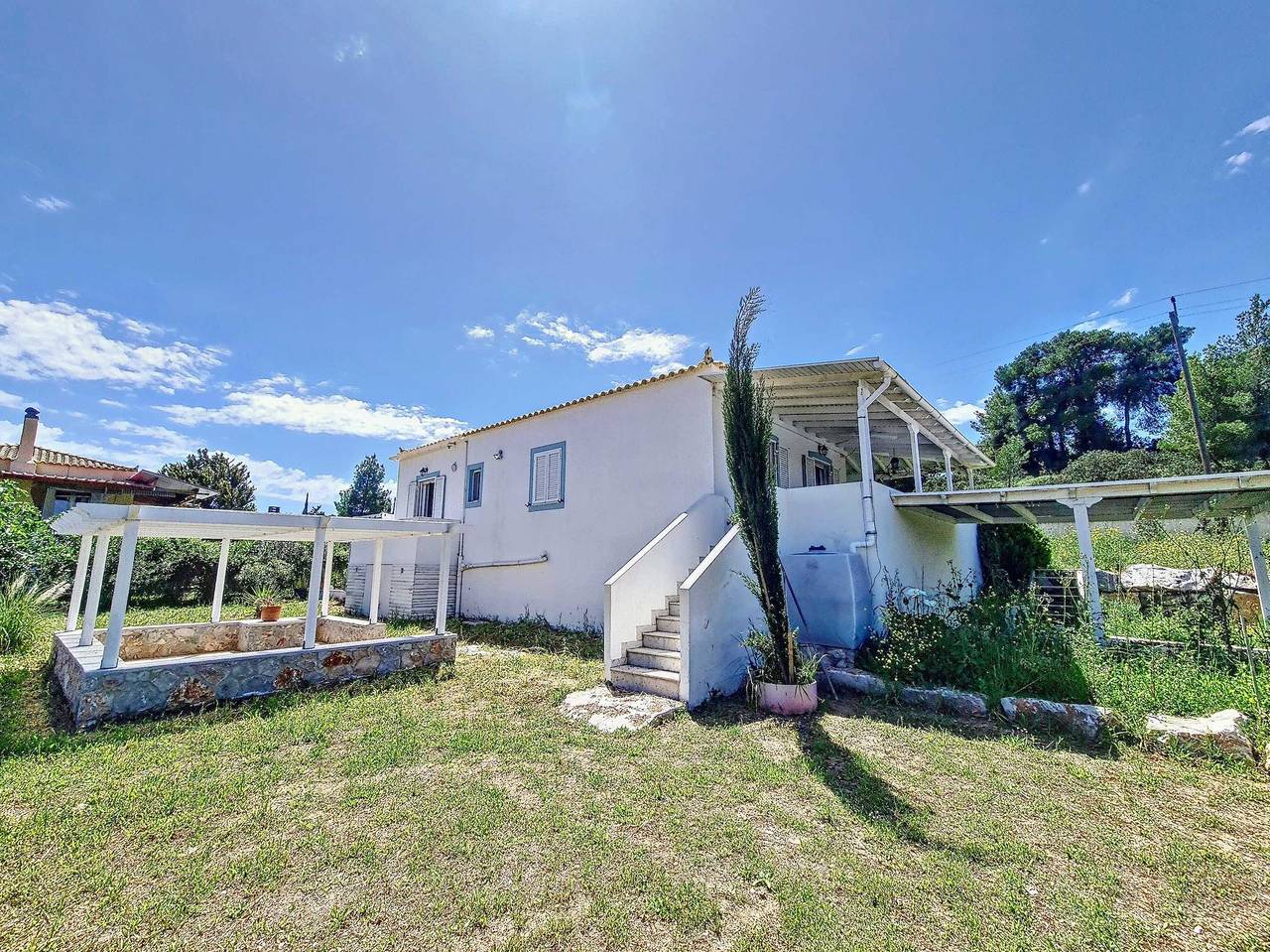 Villa 'Jolie Proche Des Plages' mit Meerblick, Wi-Fi und Klimaanlage in Porto Heli, Argolis