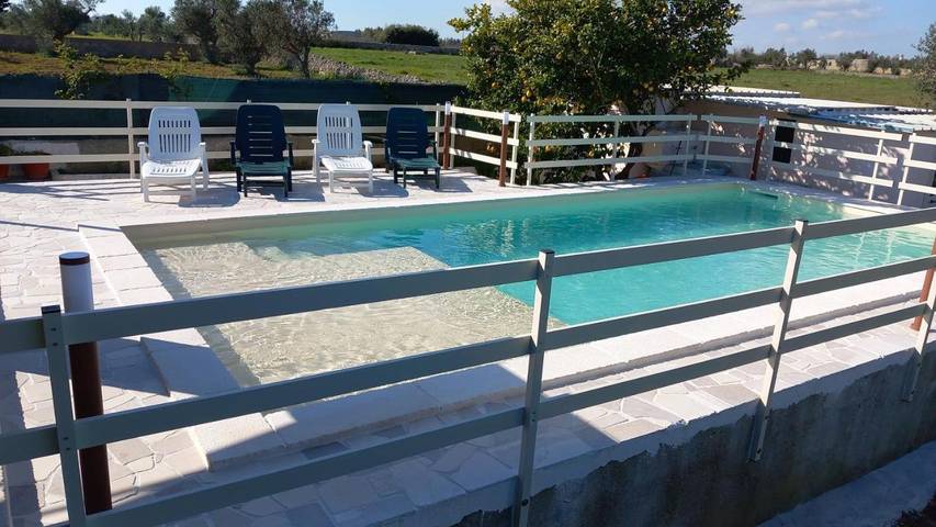 Location de vacances pour 6 personnes, avec vue ainsi que jardin et piscine, animaux acceptés à Corsano - 3