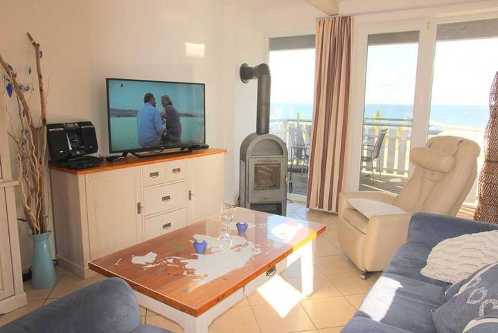 Ferienwohnung für 6 Personen, mit Whirlpool und Balkon sowie Sauna in Rechlin