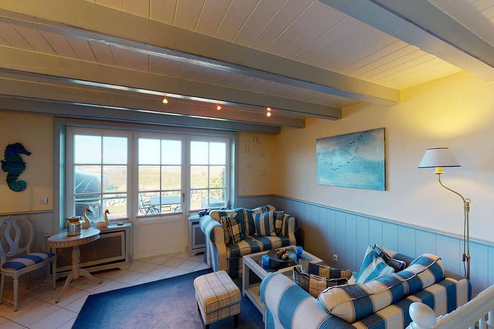 Ganze Wohnung, Waterkant - Exklusive Ferienwohnung für 3 Personen mit Blick auf das Watt von Morsum. in Sylt-Ost, Sylt (Gemeinde)