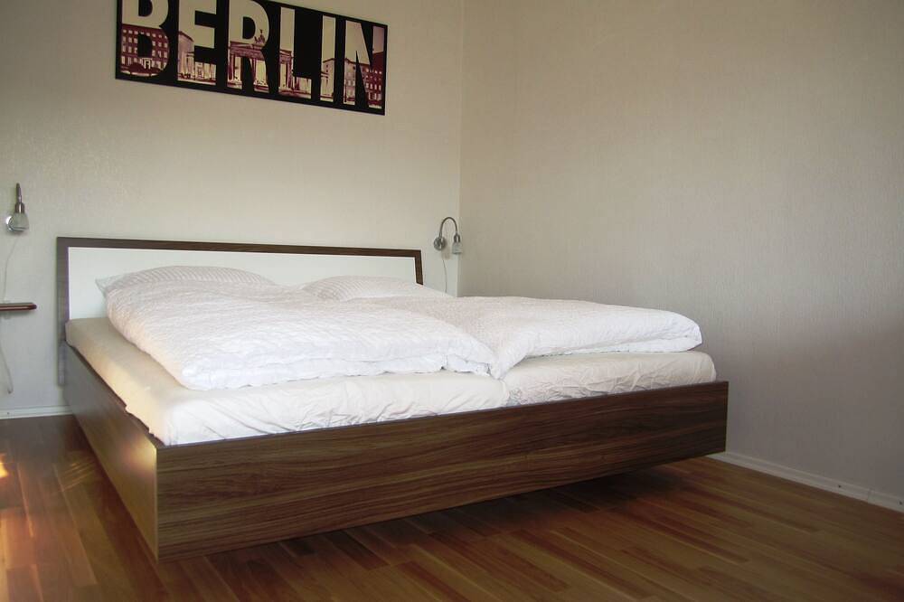 Ganze Wohnung, Moderne und ruhige Ferienwohnung direkt in der City von Berlin in Moabit Berlin, Berlin