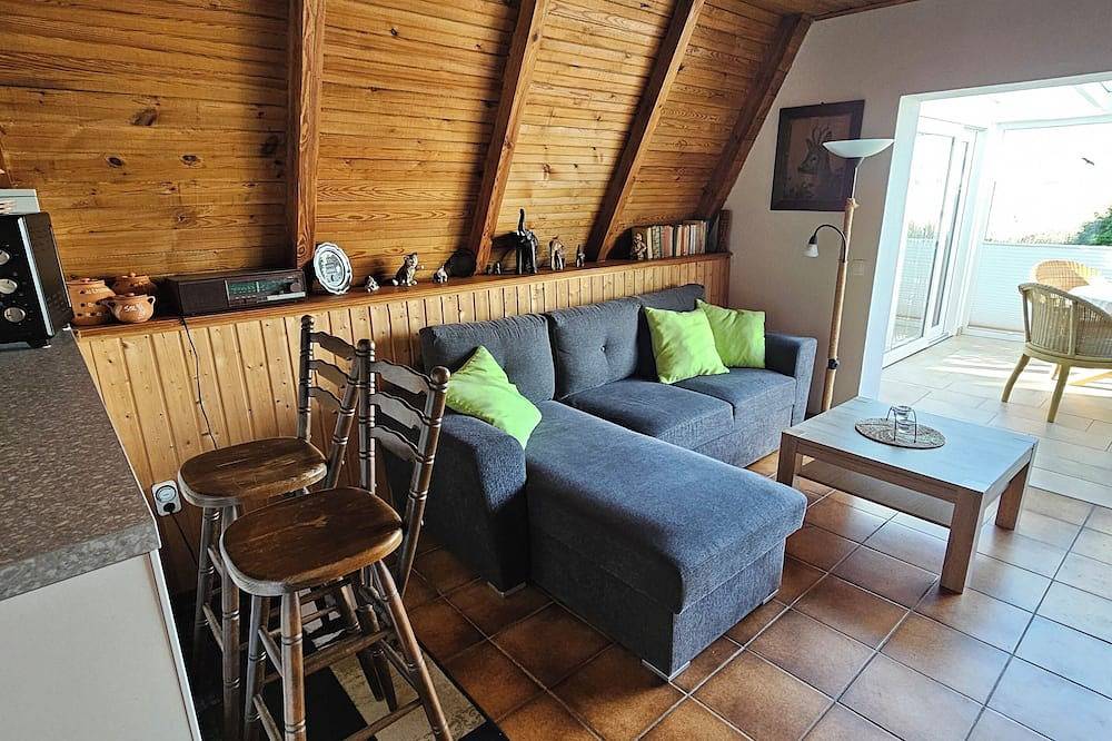 Genießen Sie Urlaub Ostsee nah, in einer Finnhütte direkt am Saaler Bodden. in Neuendorf (Bei Saal), Saal