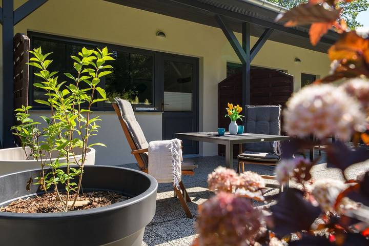 Ferienwohnung für 2 Personen, mit Terrasse und Garten in Prerow - 2
