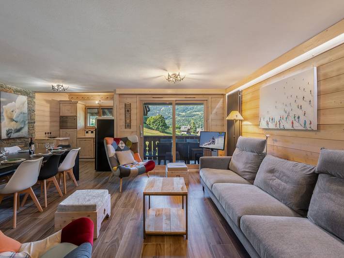 Gîte pour 8 personnes, avec terrasse et piscine dans Meribel Village - 2