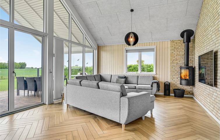 Ferienhaus für 14 Personen, mit Sauna und Pool sowie Whirlpool und Terrasse auf Fünen - 4