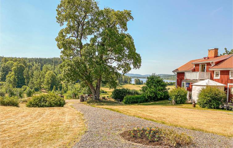 Ferienhaus für 6 Personen mit Garten in Kinda, Östergötland